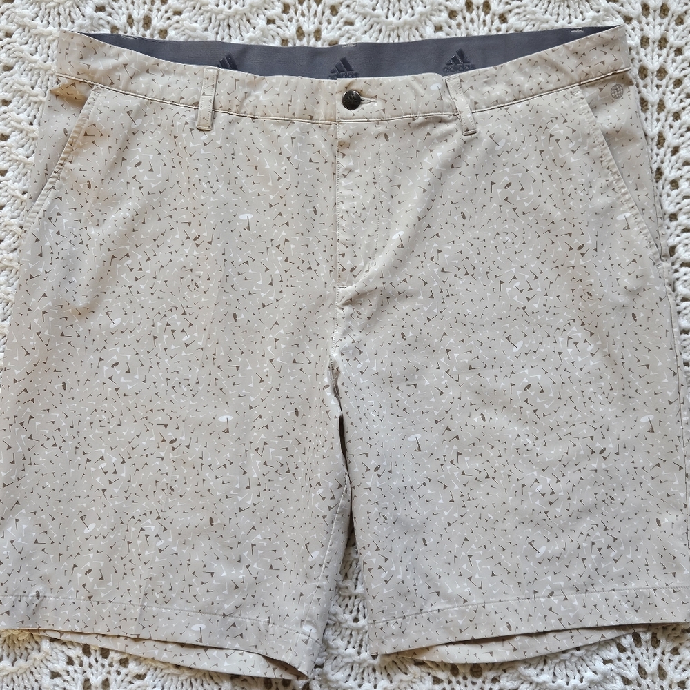 Adidas Men's Ultimate365 Golf Shorts Clear Brown/Hemp/White Flag Print 38" Waist